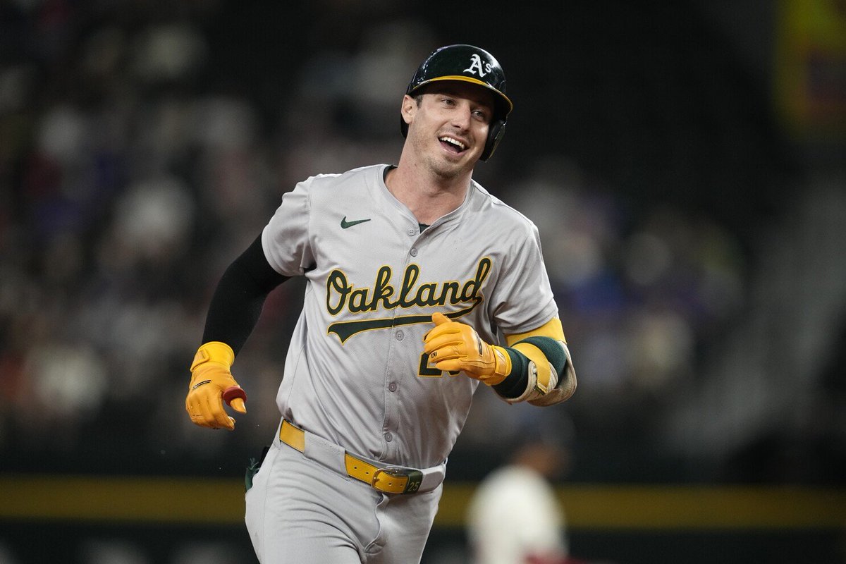 BRENT ROOKER just put the American League on the board with a 407.3773759246-foot home run!!!