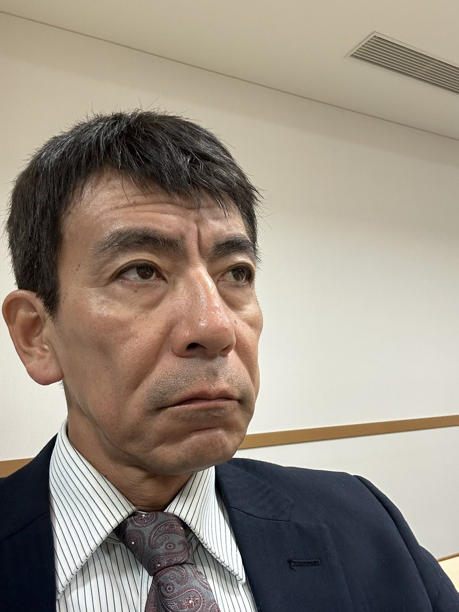 黒髪もどし、黒すぎるよねAge,55。