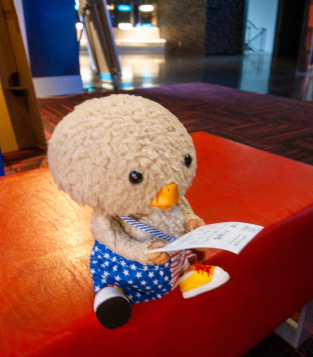 今日は、おとさんと、映画かんで「スーパマン」を見ました！
つるつるアタマの、わるいてきに、やられてしまて、ボロボロになても、みんなのために、がんばて、たたかてくれるスーパマンが、カコよかたです！
ちょとぼくも、スーパトガリになて、スーパマンのあいぼおになれるよおに、がんばります！