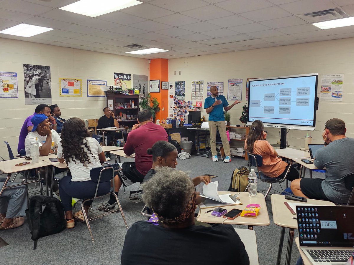 FBISDAthletics's tweet image. Special thanks to our athletic trainers: Bianca, Bryant, and June for coming to present to our coaches this afternoon on health & safety protocols and procedures. #FBISDGAMECHANGERS