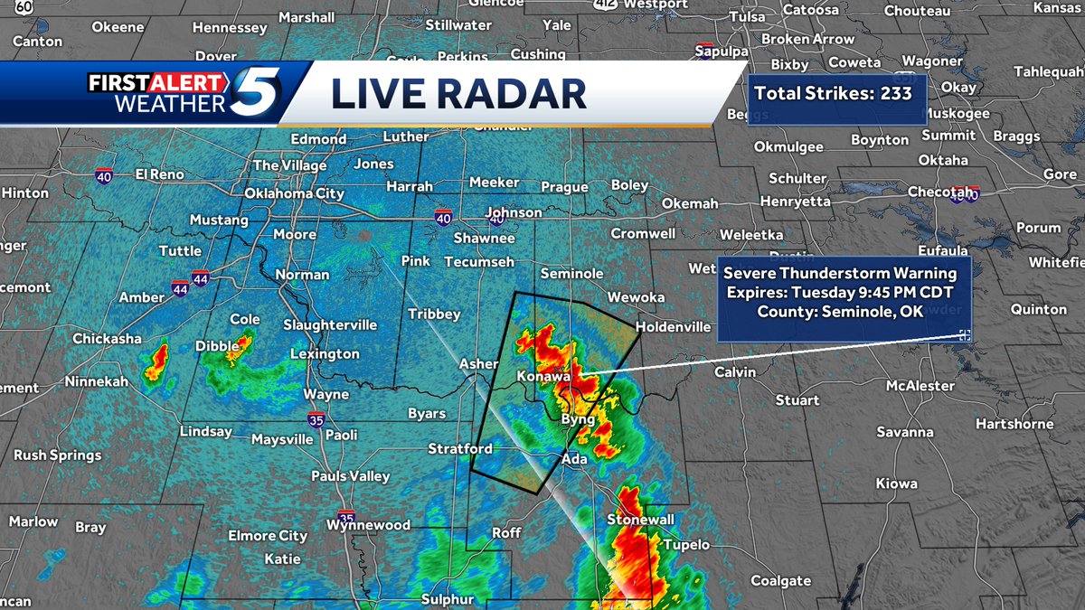 KOCOMichael's tweet image. Tuesday 9:38 pm. Severe t-storm warning continues for parts of Seminole County until 9:45 pm for wind gusts up to 70 mph.
#okwx #koco5