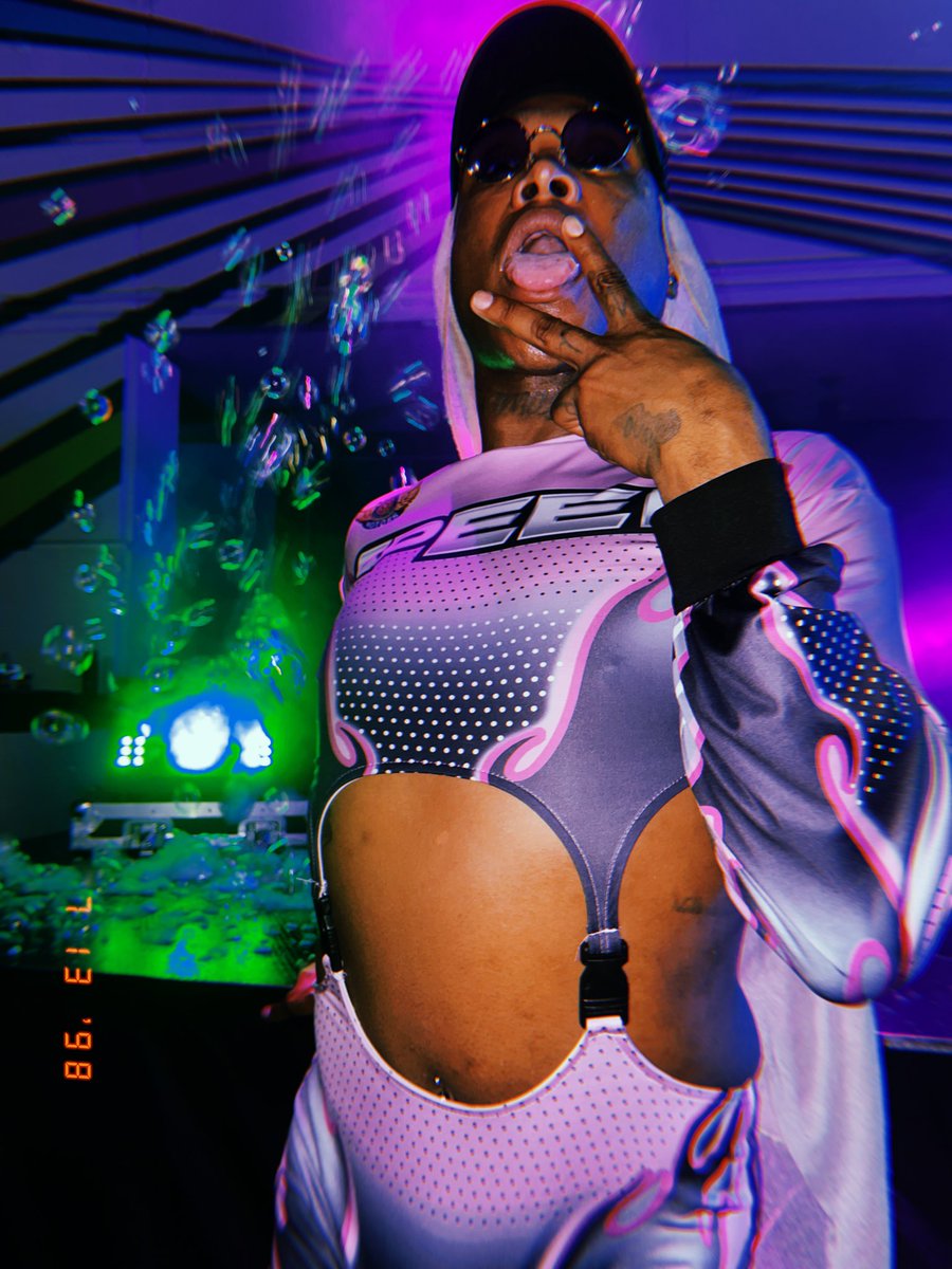 💜🫦
