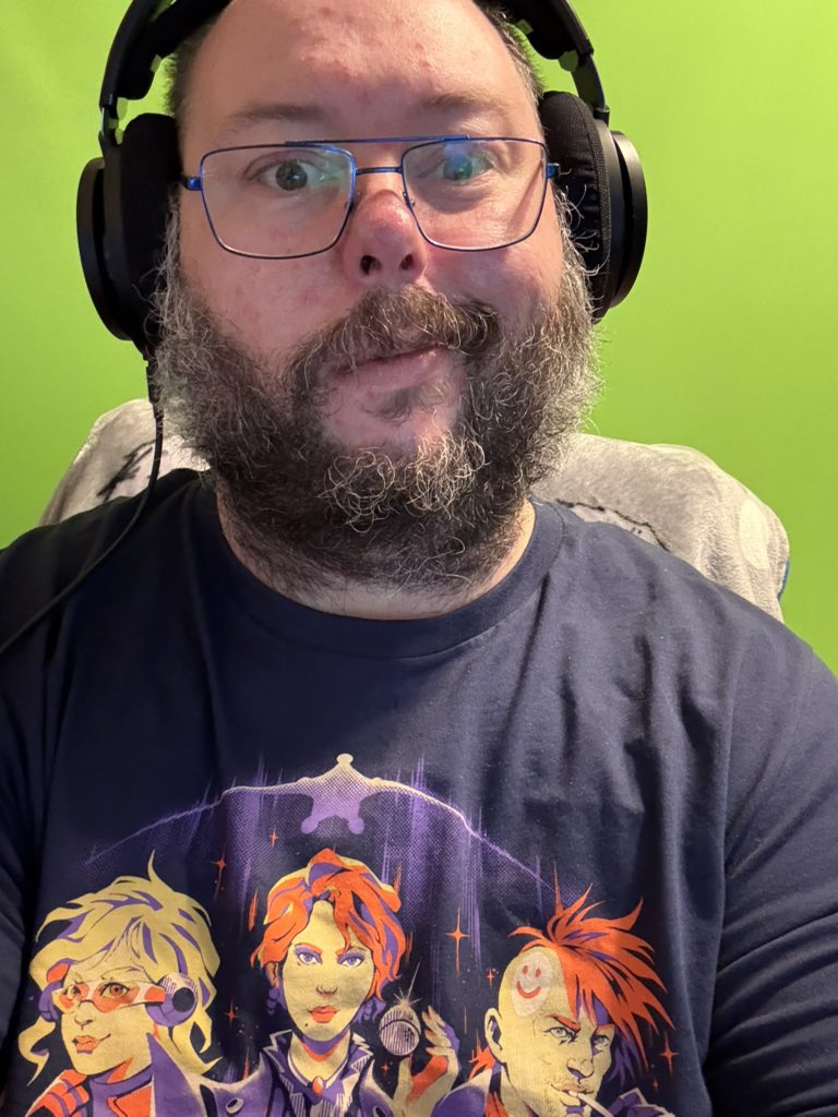 Get in here! The stream is starting and we are building a rocket ship, to go  on a little trip! #Rimworld #Randyhatesme 

twitch.tv/the_mightychops
