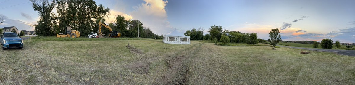 SponsorGonzo's tweet image. Feeling the evening flow in Medina, MN before the Meander Park &amp;amp; Boardwalk groundbreaking tomorrow. 49 months in the making. If we build it…🏰

@EgonautsNFT
#Persistence #Gratitude #Community #Family #Dedication #Faith #Friendship #Struggle #Teamwork #Vision #HometownDream #OOTE