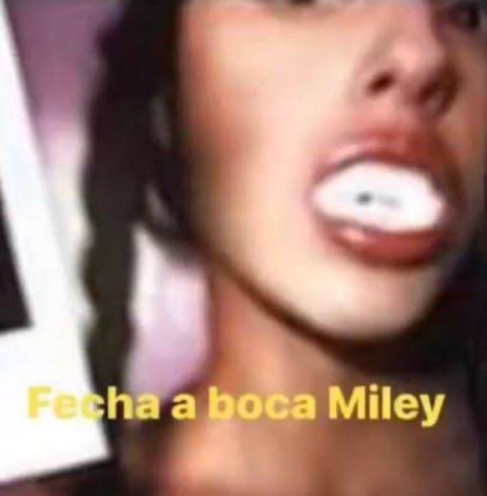 indo dormir com o peroxido de clareamento na boca me sentindo a miley