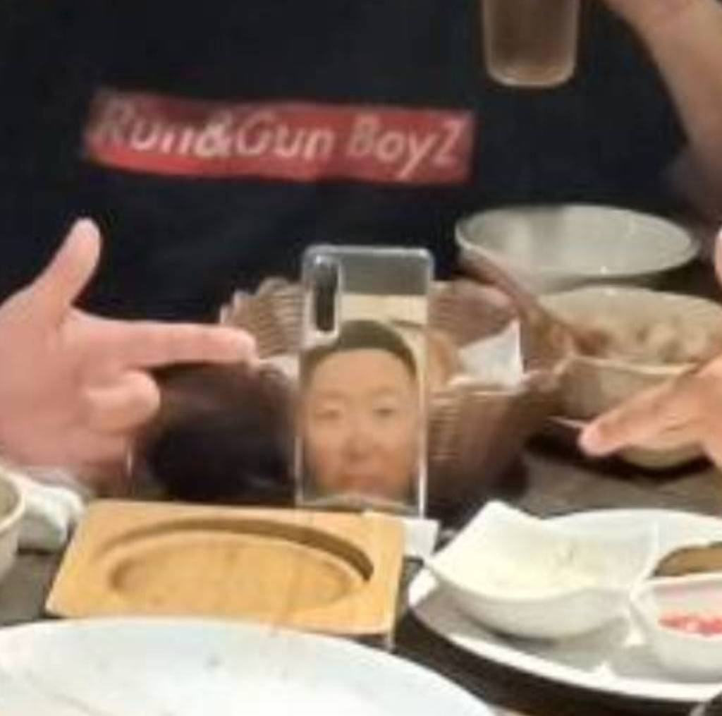 昨夜は平日にも関わらず、
鹿島灘Run&amp;Gun BoyZのおっさん５人？で飲み🤗
遠い所集まってもらって本当に楽しかった🥰
急遽？ポリさんも？参加してくれました？

#鹿島灘RunGunBoyZ
#アラカワオキホール
#蟹味噌のコキール
#トン吉はアラカワオキホールにいる
#たつさんよろしくお願い致します
#ポリ