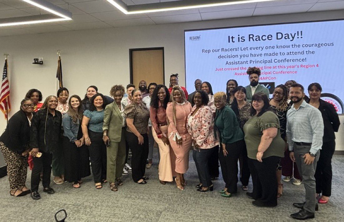 Big shoutout to the incredible Alief ISD leaders who showed up strong at Region 4’s Assistant Principals Conference! <a href="/AliefISD/">Alief ISD</a> 
<a href="/R4Leaders/">Region 4 Leaders</a> <a href="/Region4ESC/">Region 4 ESC</a> #R4APCon