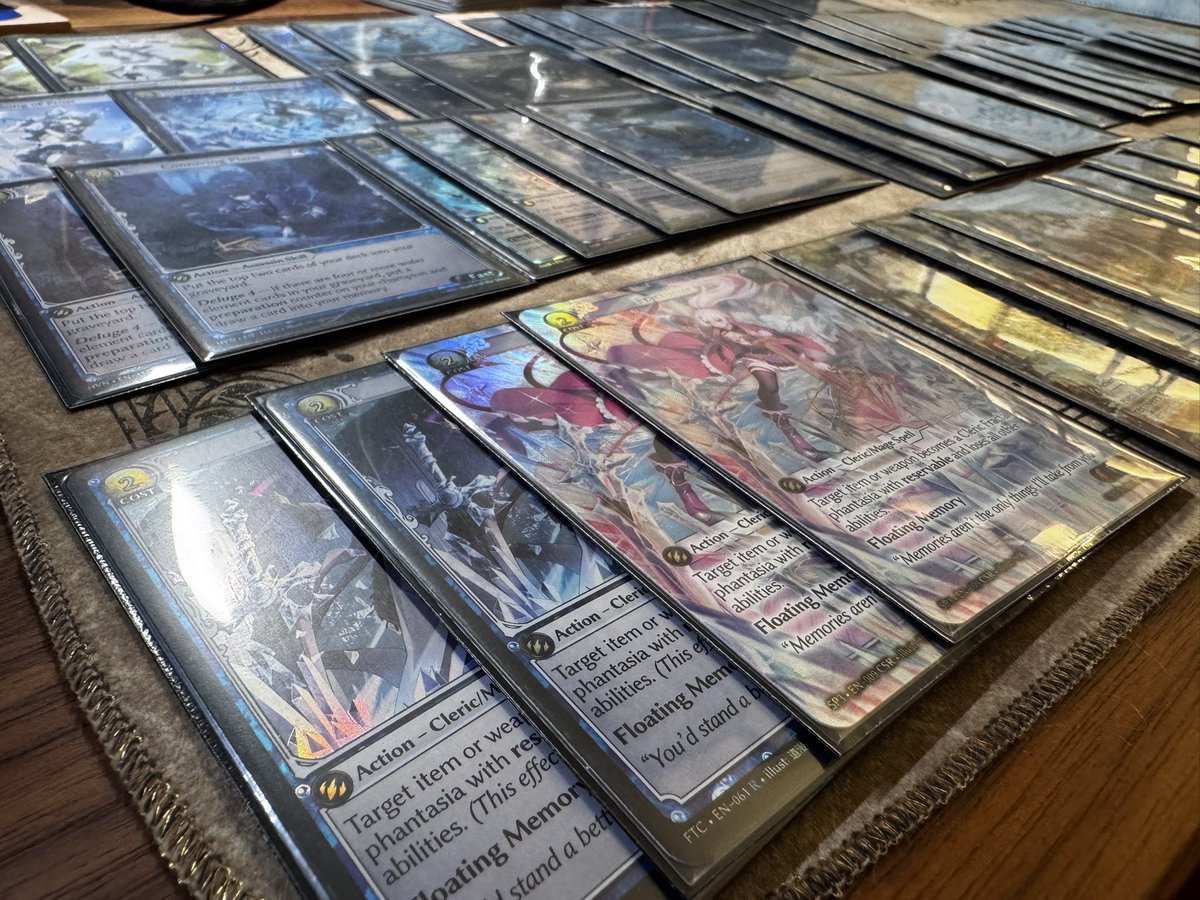 ResoluteJun's tweet image. 2 cards away from a matching set...

🫠

#GrandArchiveTCG