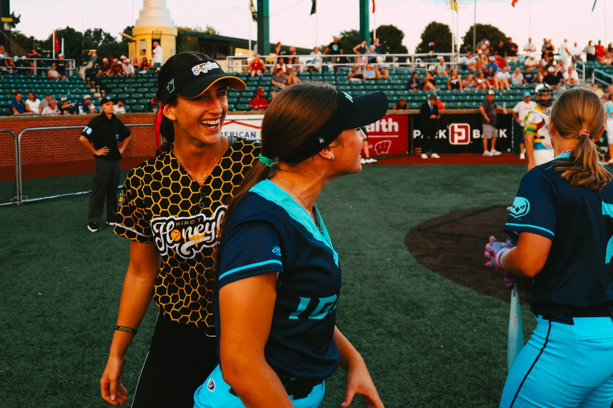 you back us we back you

<a href="/wausauignite/">Wausau Ignite</a> 🤝

#GoBees | #NWLAllStar
