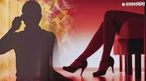 72 top Maharashtra officials caught in honey trap scandal!
A political leader has made a shocking claim that 72 senior government officers are entangled in a honey trap racket — with incidents reportedly unfolding in a luxury hotel in Nashik. A woman has even filed an official