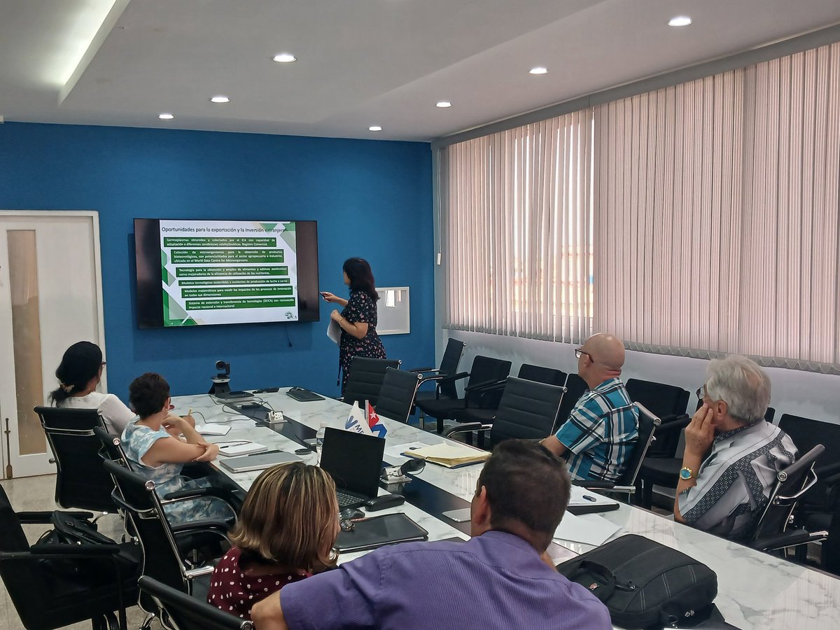 Reynaldo Velazquez Z (@reynaldo_vz) on Twitter photo Encuentro de trabajo muy provechoso con las Entidades de Ciencia, Tecnología e Innovación de Mayabeque. Muchos resultados para Cuba y la exportación en sectores como la producción agropecuaria y la salud. Presente <a href="/UNAH_Cuba/">Universidad Agraria de La Habana - UNAH</a> #UniversidadCubana #UnidosSomosMasFuertes Encuentro de trabajo muy provechoso con las Entidades de Ciencia, Tecnología e Innovación de Mayabeque. Muchos resultados para Cuba y la exportación en sectores como la producción agropecuaria y la salud. Presente <a href="/UNAH_Cuba/">Universidad Agraria de La Habana - UNAH</a> #UniversidadCubana #UnidosSomosMasFuertes