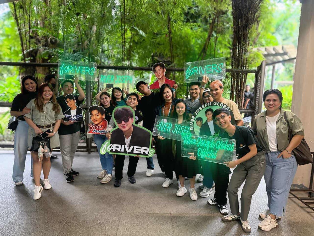 TeamRiverTrends's tweet photo. Team River Joseph Global is ready 💚
Let's Go Global parinig ng sigaw mamaya 😅 https://t.co/vOzmPTWIta