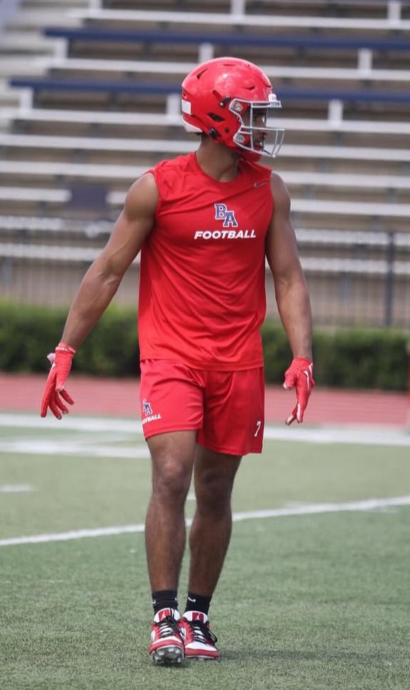 EastonJointer's tweet image. Thank you God for allowing me to constantly and consistently perfect my craft utilizing the talents you’ve blessed me with. 🙏🏾 @theBAFootball @TNSelect7V7 @CSmithScout @cpw_BA @shaynep_media @ChadSimmons_ @TomLoy247 @SWiltfong_ @Radir_Annoor @Canon_Jackson7 @samspiegs