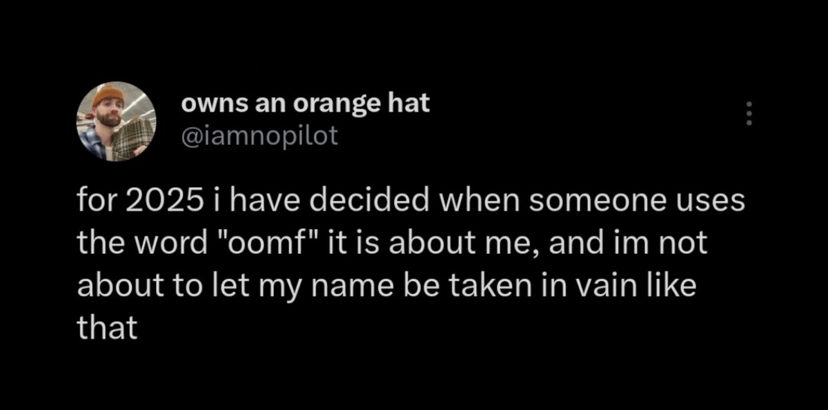 owns an orange hat (@iamnopilot) on Twitter photo 