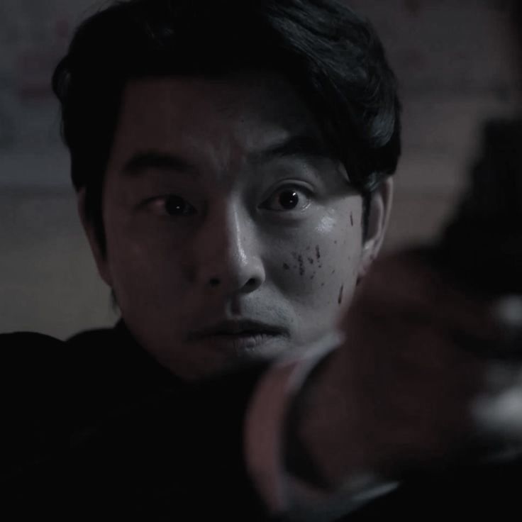 theddakjimaster's tweet image. He couldn&apos;t help but narrow his eyes for a couple of seconds at being called a &apos;lap dog&apos;, I mean, it was honestly expected

&quot;I am not a dog, and why exactly should I just stop working for them all of a sudden?&quot;