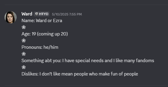 Star_Drenched's tweet photo. Proof of them joining my server May 10th, and their first message being July 8th 

And their advertisement https://t.co/hD4stDvhSW