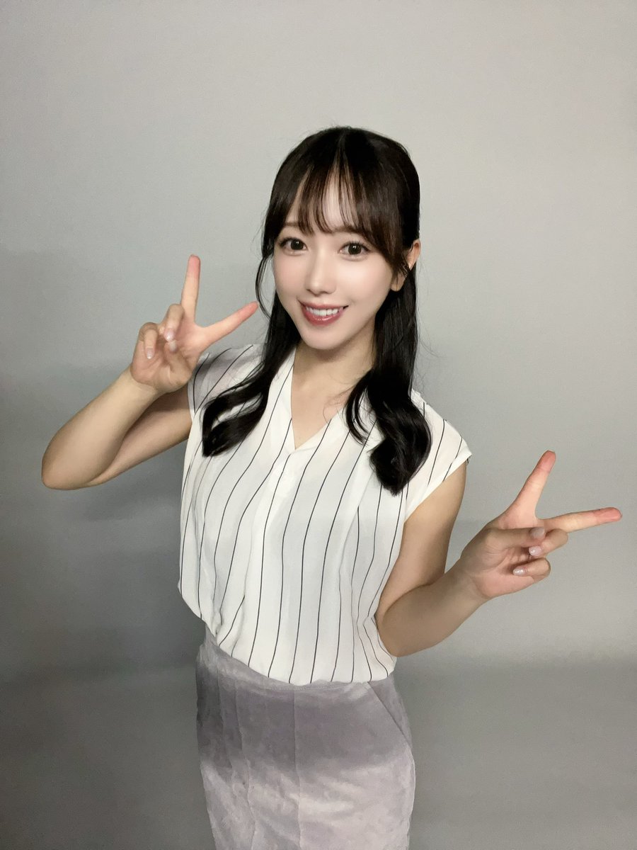 昨日は燃ゆるのビジュアル撮影でした
いよいよ動き出すのかとドキドキしました🪽

#血は燃ゆ2025