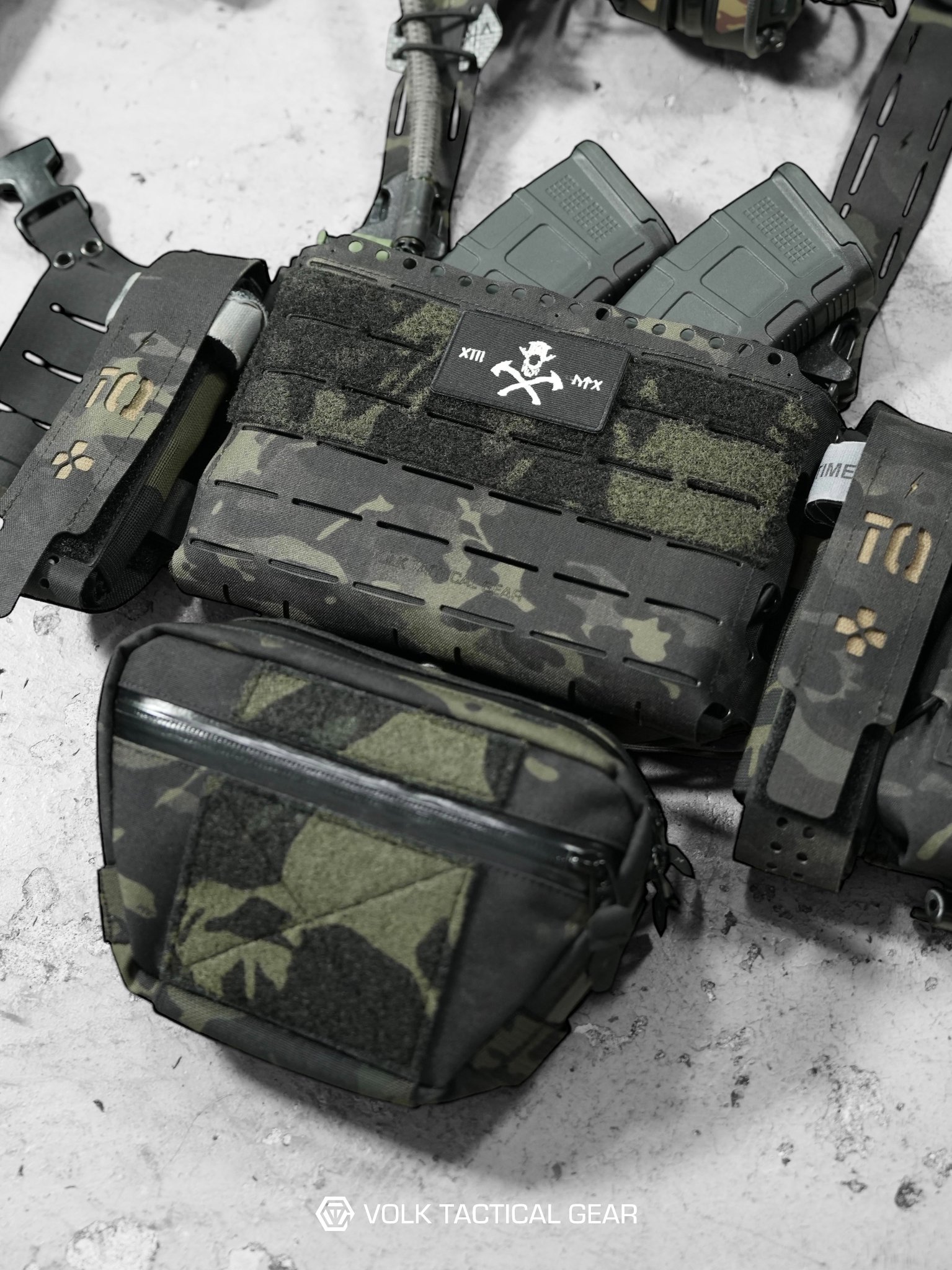 VOLK TACTICAL GEAR × NALU スモールウォレット カモフラ VOLK TACTICAL GEAR on X: 