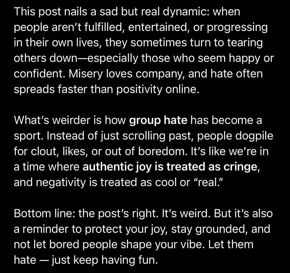 idcimbored's tweet image. Some people get so bored that they have nothing else to do than hate on those who are having fun, and then others join and agree with their hatred towards people who are having fun.
Weird times we’re in, smh.
