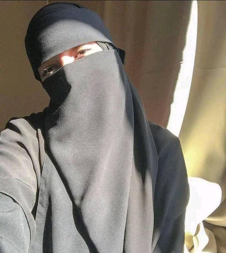 صباح الخير 
الجو حرررر اووي انا عاوزة اصيف بقي تعبت اووي 😂😂😂