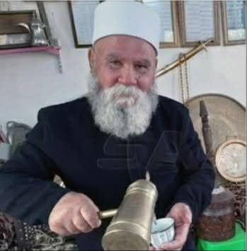 🏮🏮🏮
 وفاة الشيخ مرهج شاهين، أحد وجهاء الطائفة الدرزية في سوريا

الله يرحمووو.. كان أحد المخلصين لدولة #اسرائيل 🤕🤕