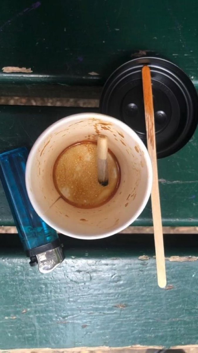 Burai_L's tweet photo. What it′s like to feel love?
What it's like to feel hate?
From the bottom of my glass
To the scars upon my fists
But I can′t see too far
Through my clouded mind
And I don't feel too good
And I can't remember why
#GoodMorning
#CoffeeTime
#Wednesdayvibe
#BishopsGreen 🎵 https://t.co/1j2ixdxjwc