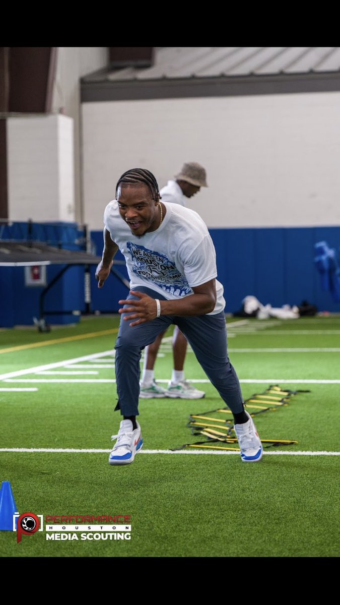 Coaches get active at <a href="/justinallen_13/">Justin Allen</a> Top 50 Camp