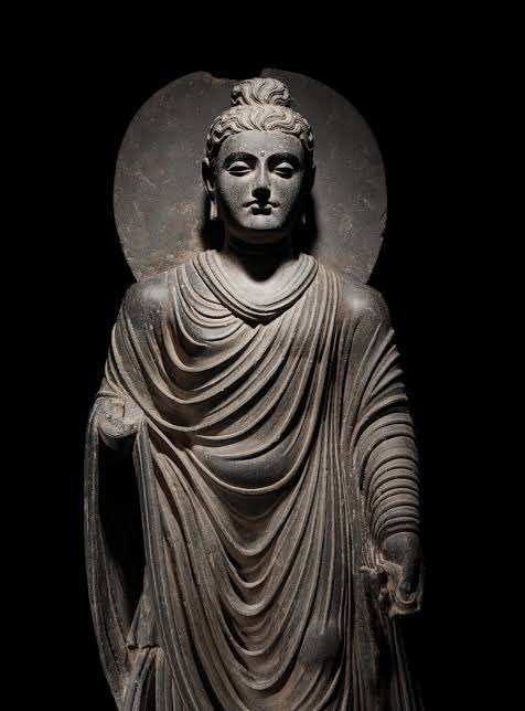 Indo__Aryan's tweet image. Standing Buddha statue from Gandhara, 1st–2nd century AD, now in Tokyo, Japan