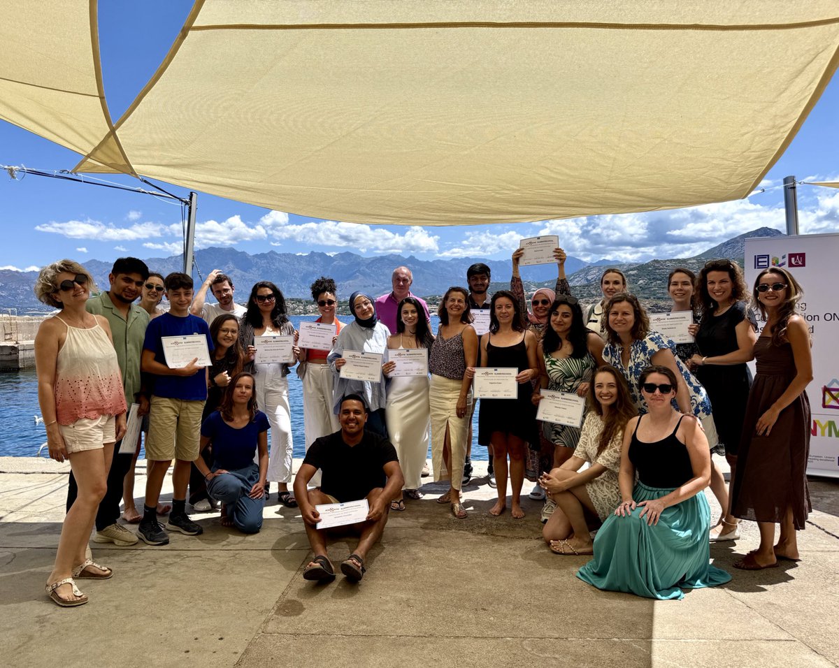 ACRONYM_HEurope's tweet image. Group photo moment after the diploma ceremony at STARESO! 🎓

Grateful for this amazing week of learning &amp;amp; connection 🌍📸

#ACRONYMProject #Migration #Asylum #Borders #STARESO #Corsica #Calvi
@HorizonEU