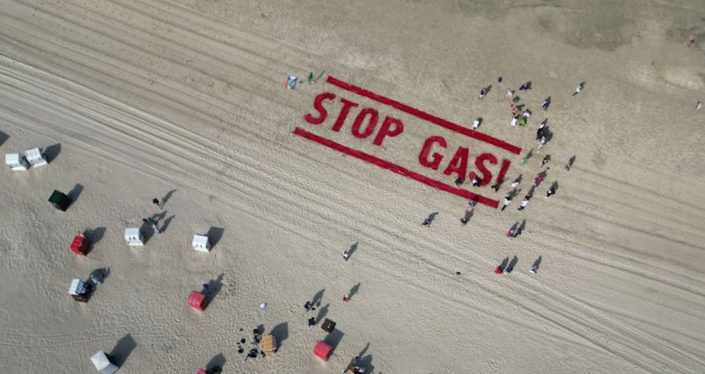 carla_reemtsma's tweet image. Klimaschaden 🤝 unser Protest
durch Gas
sehr groß