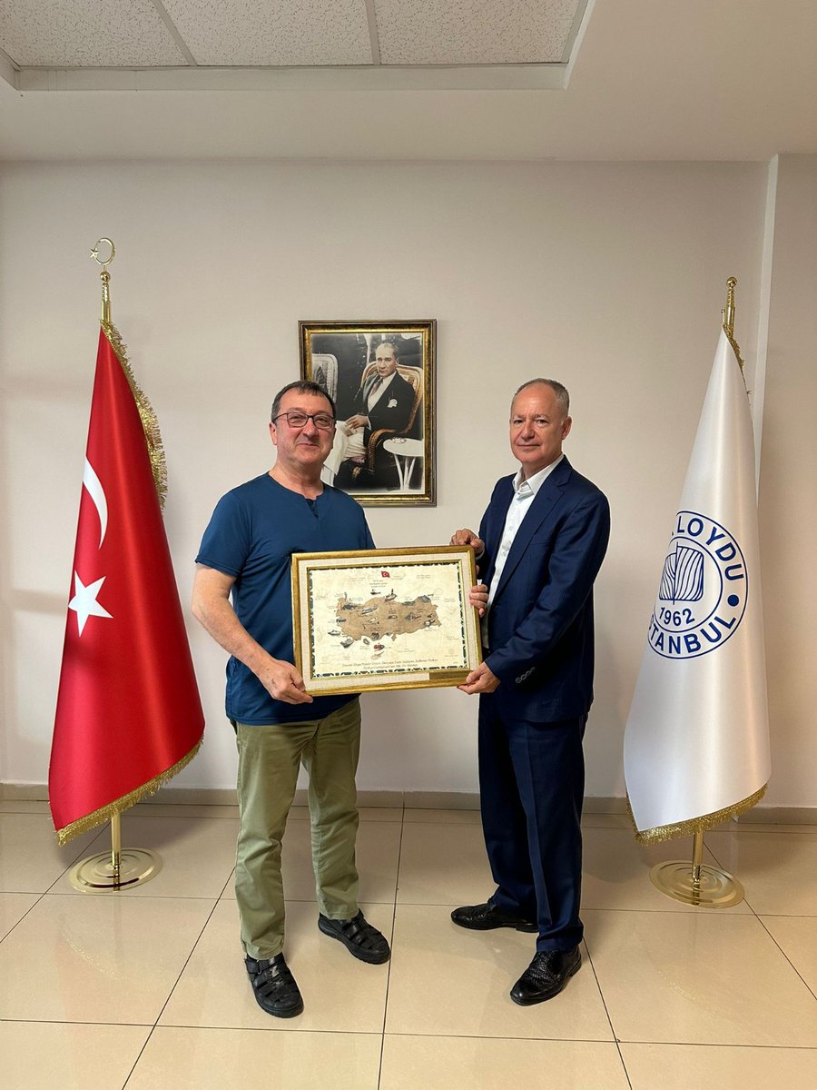 11 Temmuz 2025 Tarihinde Sefine Tersanesi Genel Müdürü Sn. Dr. Süleyman Akın Tuzcuoğlu, Türk Loydu Vakfı Yönetim Kurulu Başkanı Prof. Dr. Oral Erdoğan’ı ziyaret etti.