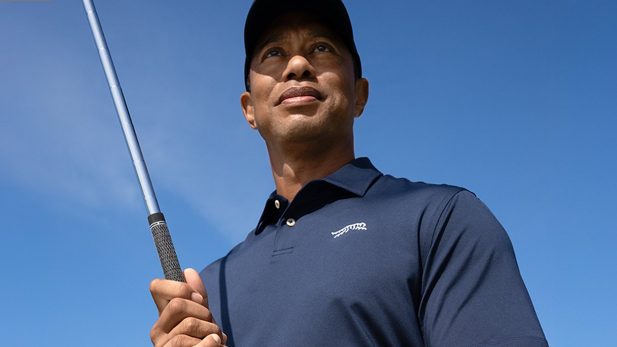 ROLEX's tweet image. In 1997, @TigerWoods became the youngest World No. 1 in men’s golf at the age of 21. One of sport’s biggest personalities and a member of the #RolexFamily, he reveals a keys to his success: a putter he has used for 25 years. More on bit.ly/_TigerWoods #Reachforthecrown
