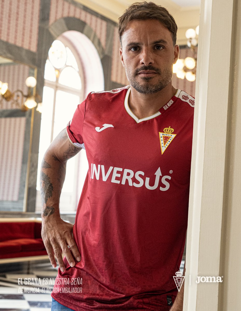 👑 '𝘌𝘭 𝘎𝘙𝘈𝘕𝘈 𝘦𝘴 𝘯𝘶𝘦𝘴𝘵𝘳𝘢 𝘴𝘦𝘯̃𝘢'

'Color grana intenso, fiel a nuestra identidad, poderoso como el sentimiento que nos une'.