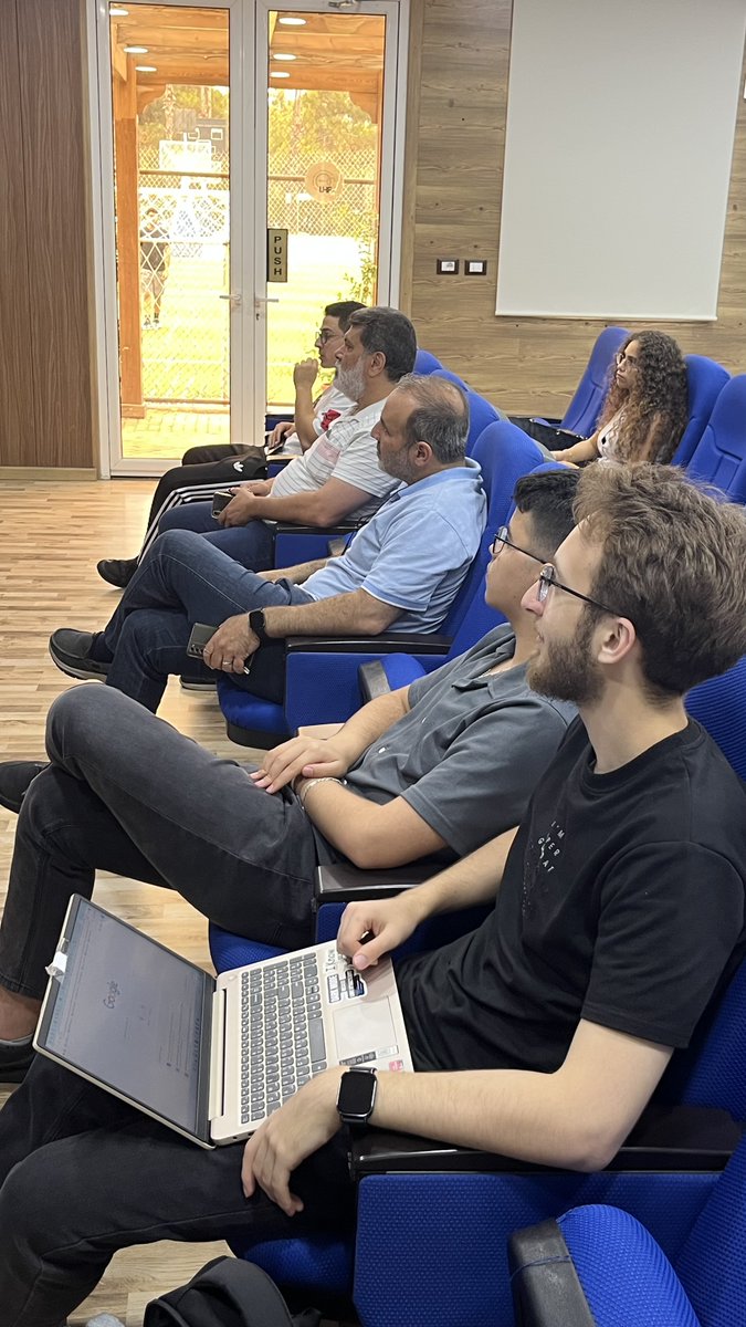 The RHU AI Club, IEEE Branch, and ZAKA Chapter hosted “Deep Learning for Computer Vision” — a hands-on workshop led by Eng. Layth Ayache. Students explored how AI sees and processes images using OpenCV.
#RHU #AI #DeepLearning #ComputerVision #IEEE #Lebanon