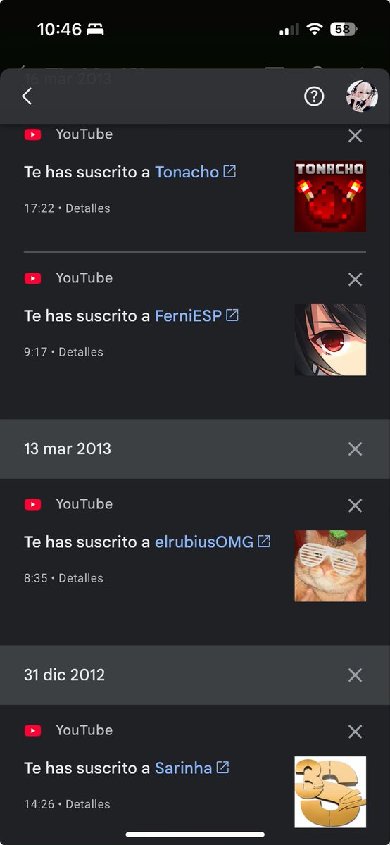 Mirando por casualidad… aquí empezó todo.. lo más random fue q mi primer youtuber fav me lo encontrara en un concierto de lady gaga pero me daba vergüenza preguntarle algo 😔 
Te amo <a href="/adroo96/">ADRO</a>