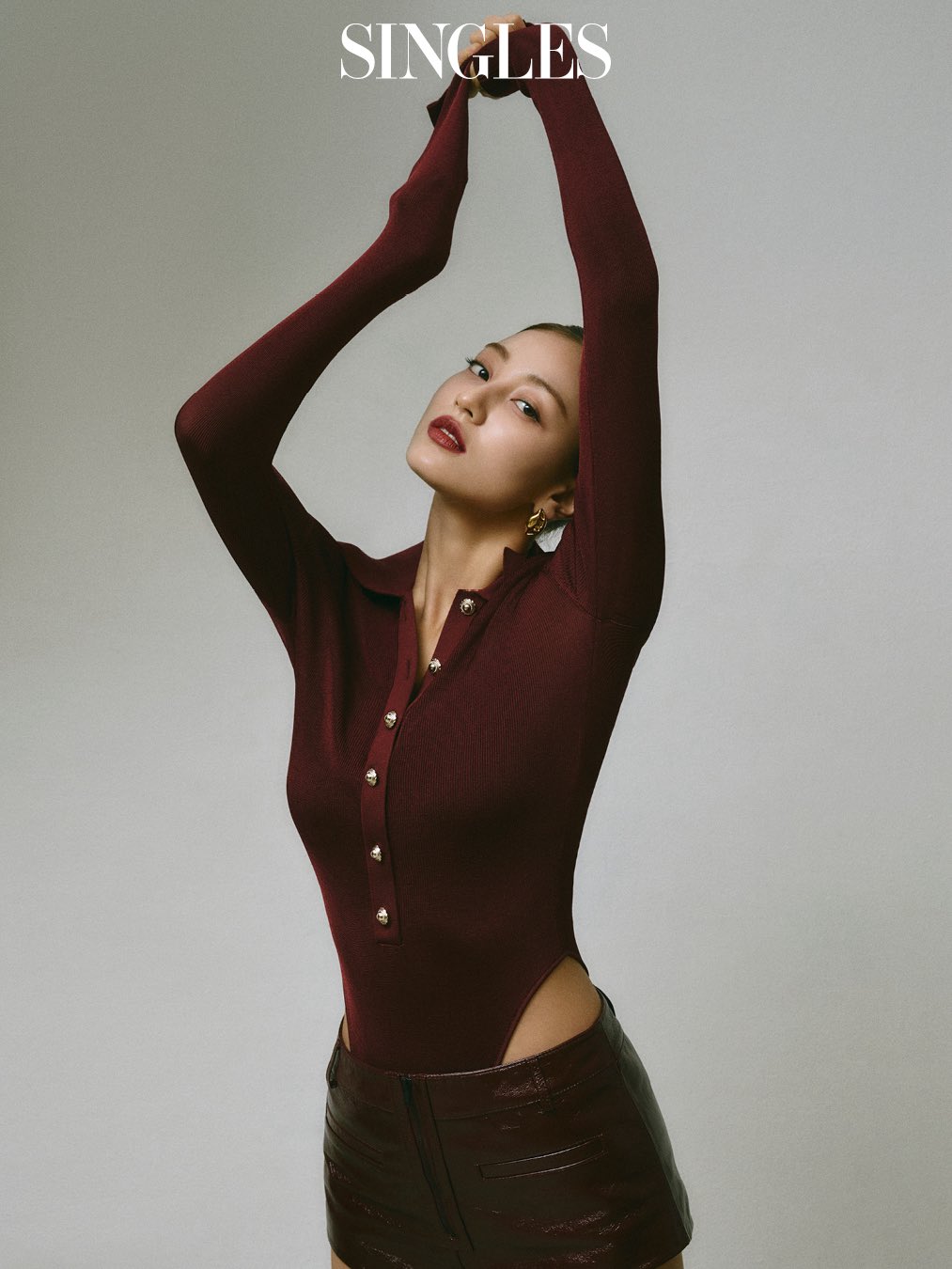 ☆韓国の人気☆【GLOWNY】☆GIRLFRIEND OFF SHOULDER TO.P☆ Top - GLOWNY
