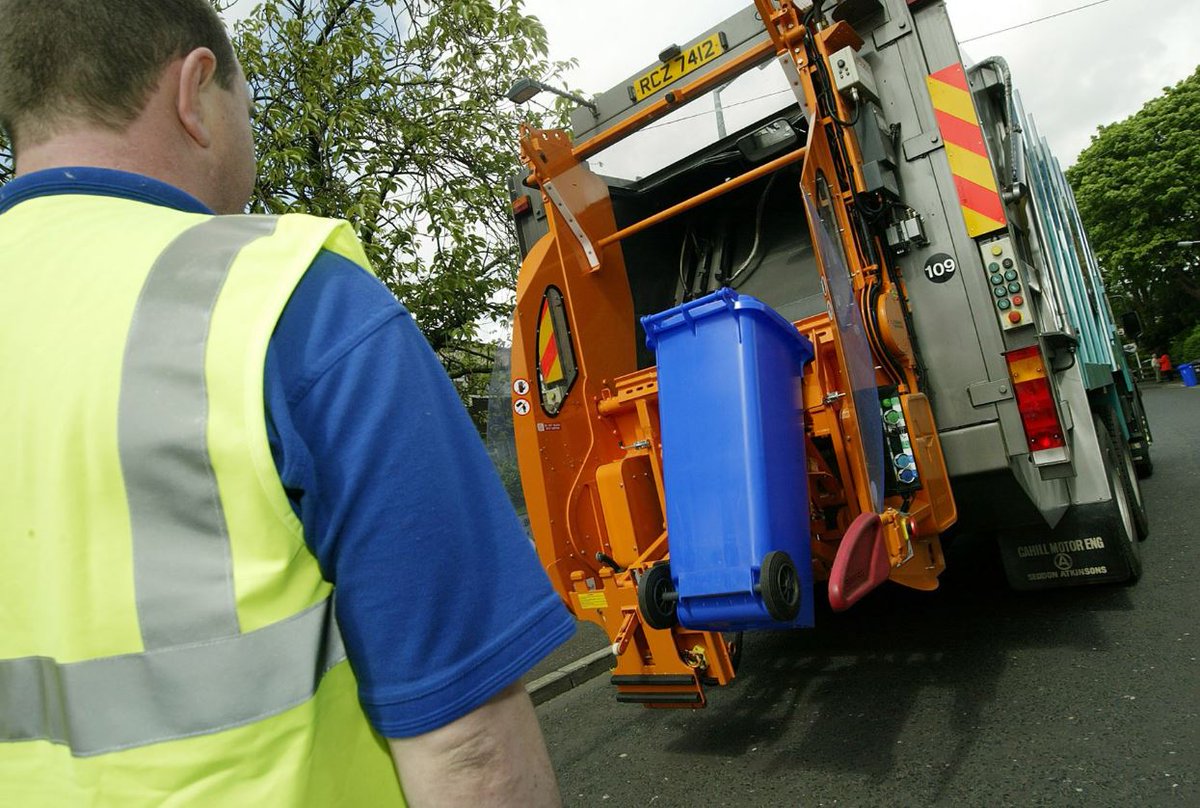 belfastcc's tweet image. 📢 Update - bin collections this week
🗓️ If your bin has not been emptied on its usual day this week - and still hasn't been cleared - please report it at ow.ly/MxYB50WltR4
We're aiming to get back to any missed bins as soon as possible & apologise for any inconvenience.