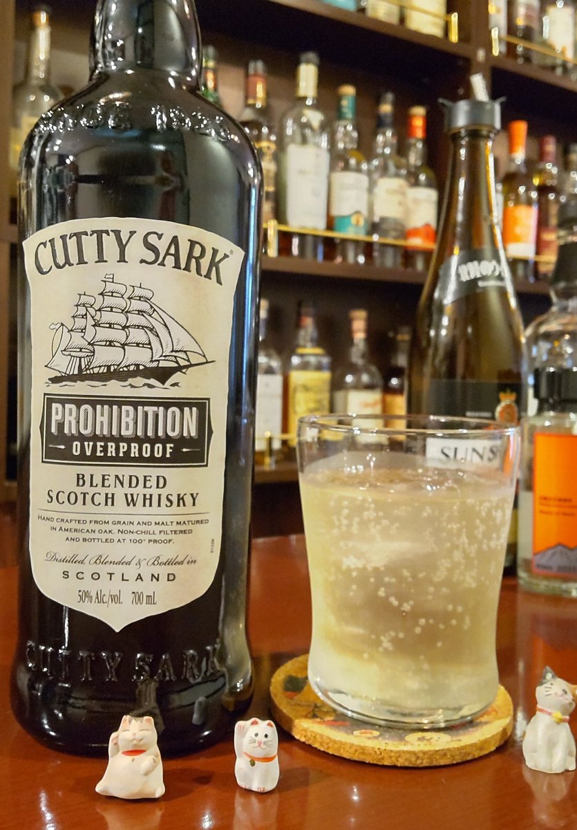 BAR_LiebeKatze's tweet photo. 幾分過ごしやすいWhisky Wednesdayです。蒸しますけどね😸

リーベ・カッツェ、本日もはじまりました‼️
在庫セールにご協力くださいませ😻 https://t.co/vInlEEXsug