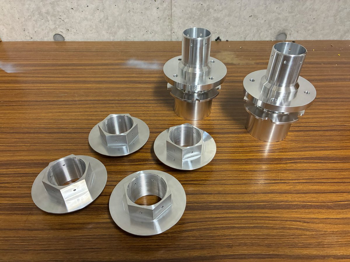 堀越精機株式会社様より、アルミパーツの製作のご支援をいただきました！
これらのパーツはサスペンション部品として使わせていただきます。
この度はご支援誠にありがとうございました！！
