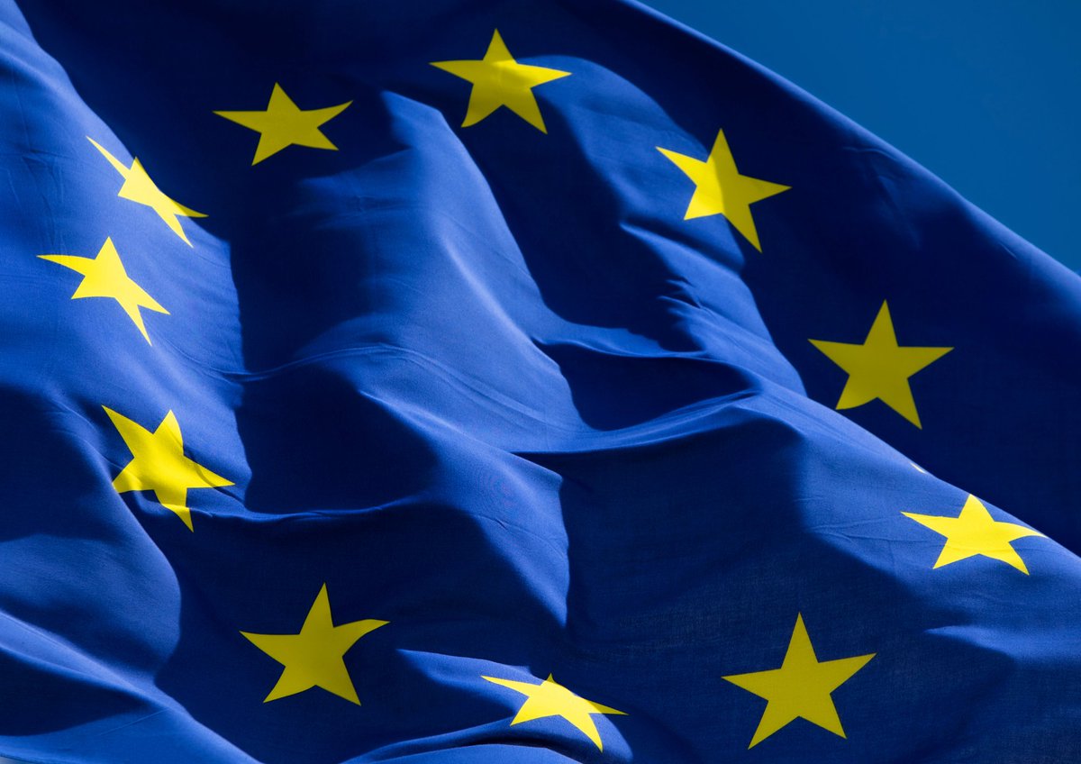 🇪🇺 El paquete “Omnibús” de la Comisión Europea reduce las cargas administrativas y liberar recursos para impulsar la economía.
📉 Menos trámites. 📈Más inversión. 💶Ahorro de 6.300M de € al año.
📖 En nuestro blog te contamos qué cambios implica.
ecosistemamas.ibercaja.es/actualidad/imp…