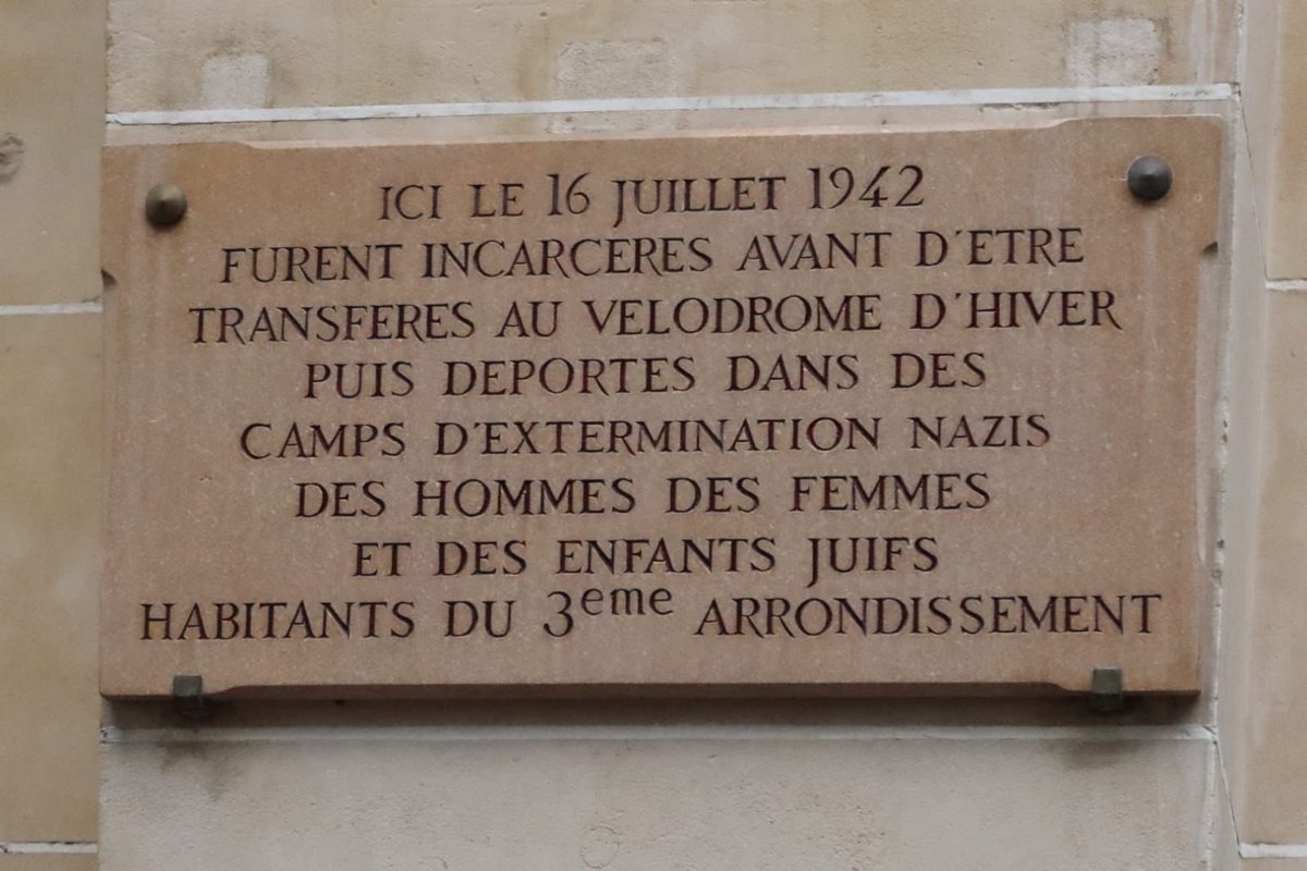 « La France, patrie des Lumières et des Droits de l'Homme, terre d'accueil et d'asile, la France, ce jour-là, accomplissait l'irréparable »

Le discours de Jacques Chirac sur la « rafle du du Vel’ d’Hiv » où furent arrêtés et déportés sans retour hommes, femmes, enfants a 30 ans.
