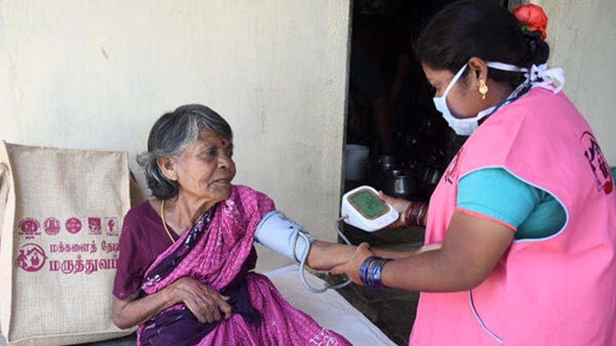 The Hindu (@the_hindu) on Twitter photo In this week's edition of the Health Matters, <a href="/ramyakannan/">Ramya Kannan</a> writes on womenās health, TB drugs, Nipah situation, and more with expert analyses and field reports.
Subscribe for more health news!
thehindu.com/sci-tech/healt⦠In this week's edition of the Health Matters, <a href="/ramyakannan/">Ramya Kannan</a> writes on womenās health, TB drugs, Nipah situation, and more with expert analyses and field reports.
Subscribe for more health news!
thehindu.com/sci-tech/healtā¦
