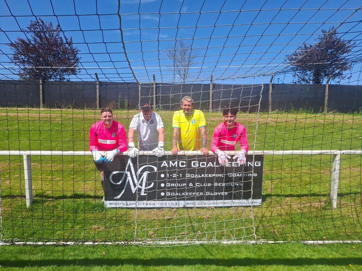 Livingston_utd's tweet photo. ⚽️🧤 GOALKEEPER GLOVE SPONSOR 🧤⚽️

We would like to thank Gavin at AMC Goalkeeping for sponsoring our Goalie Gloves for Season 2025/26 .

Your continued support at the club is very appreciated 🖤 https://t.co/XsMjGYHZ2s