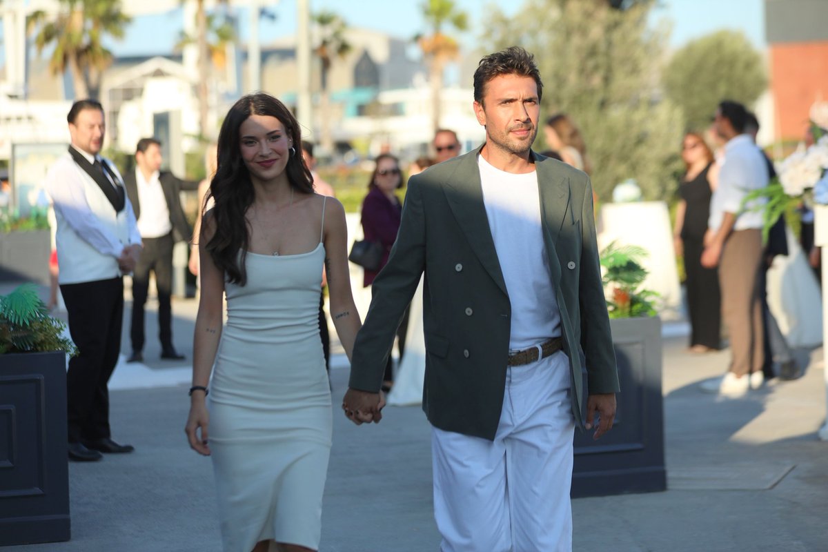 Yeni bölümden, #NilKaan.
Devrim Özkan, Ulaş Tuna Astepe...
#ÇiftKişilikOda