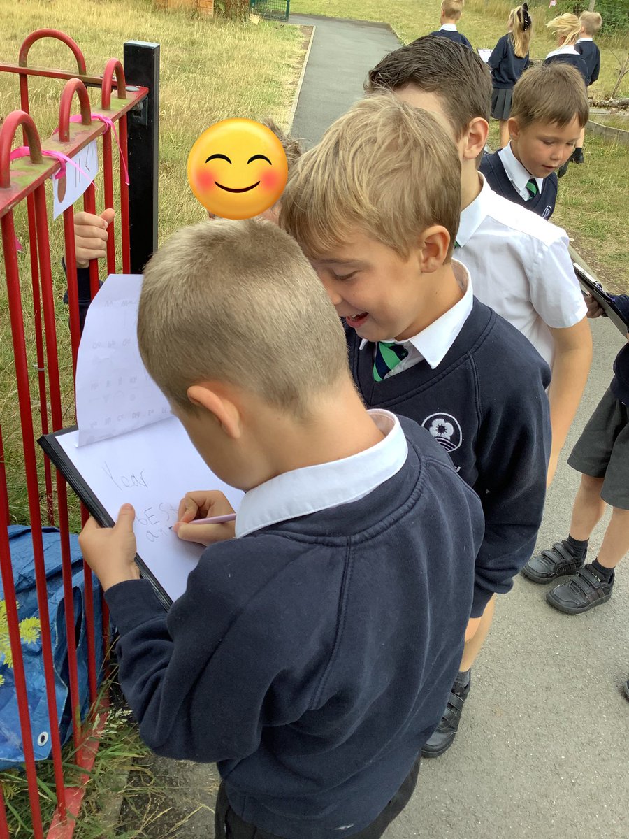 l_tabberer's tweet image. Y1 and Y2 have joined together this morning for a scavenger hunt. They have worked so well in teams. @PoppyfieldSch @misslloyd5 @MissLHiggins