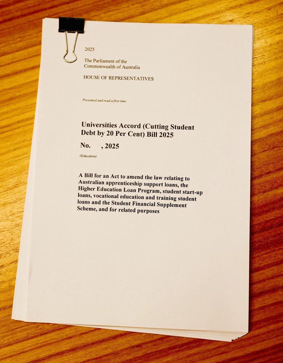 JasonClareMP's tweet image. Here it is.
This is the legislation I will introduce next week to cut student debt by 20%.