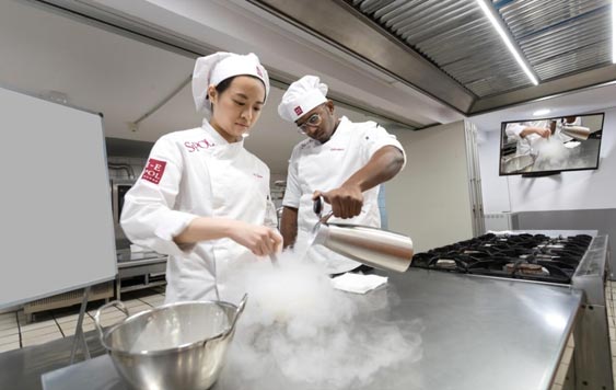 portalhoreca's tweet image. La @EUHTStPOL  obtiene la máxima distinción de 5 QS Stars en su Grado Universitario en Dirección de Empresas Hoteleras y Gastronómicas

profesionalhoreca.com/2025/07/02/la-…

#formación #hostelería #hotelería #restauración #HospitalityManagement #CulinaryArts