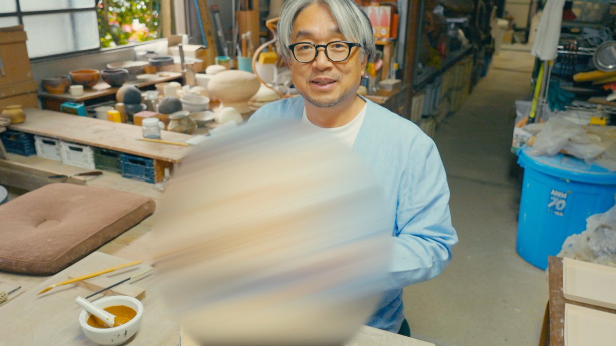 tokyokaigi's tweet photo. 7/19(土)24時〜の東京会議は
 「番組記念グッズ製作 小山編」 

番組400回記念ものづくりプロジェクト第3弾。

番組の顔として誰よりも豪華なものを！🔥
そう意気込む小山が向かった先は、
なんと京都。

一体、どんなグッズを手がけるのか?

ぜひご覧ください！
#小山薫堂 #東京会議 https://t.co/OS6ew5x3GU