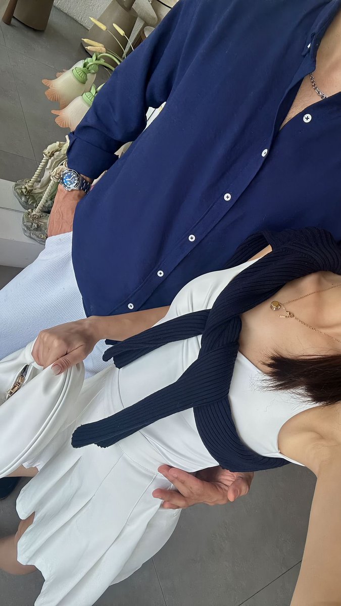miyavdesenn's tweet photo. Sevdiğinle aynı kombini yapıp gezmek https://t.co/4q4vbvG1VY