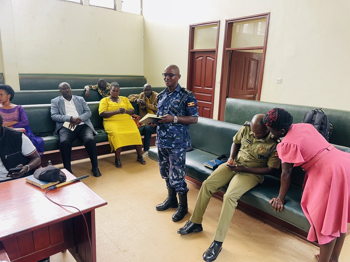AmulaAlbert's tweet image. In a Briefing with NRM MP Contestants from various constituencies in Tororo district,the Tororo District security committee has urged candidates to ensure they have duly signed declaration forms from polling stations after elections & also promote peace & unity during elections
